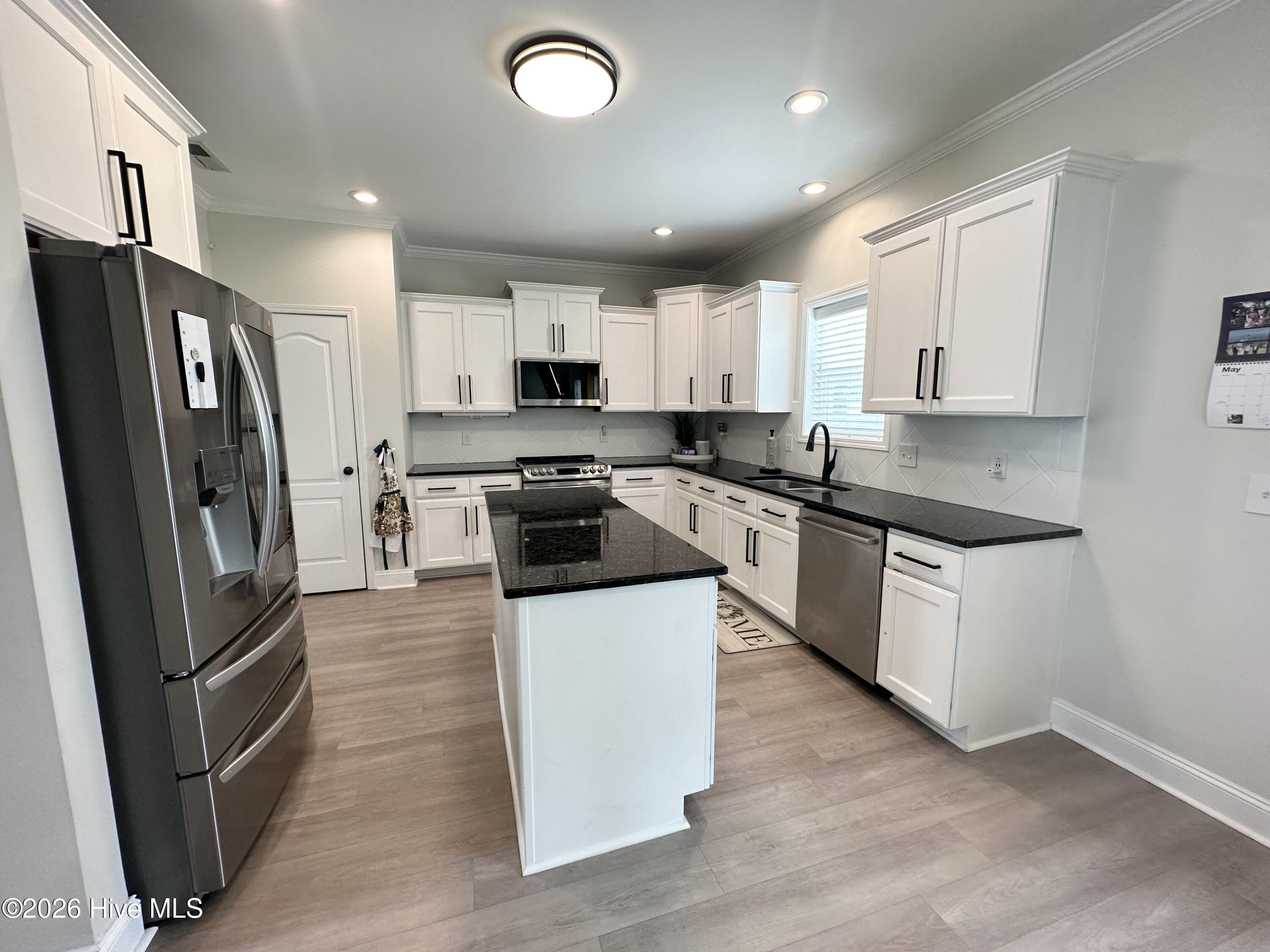 109 North Brig Drive Hampstead, NC 28443 - Photo 59 of 92 kitchen
