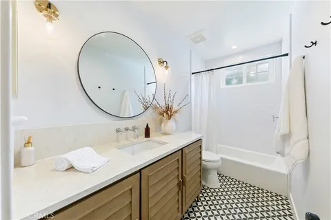 $1,595,000 | 5232 Asteria Street, Torrance, CA 90503