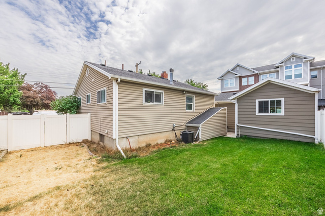658 Locust Street Sandy, UT 84070 - Photo 21 of 34