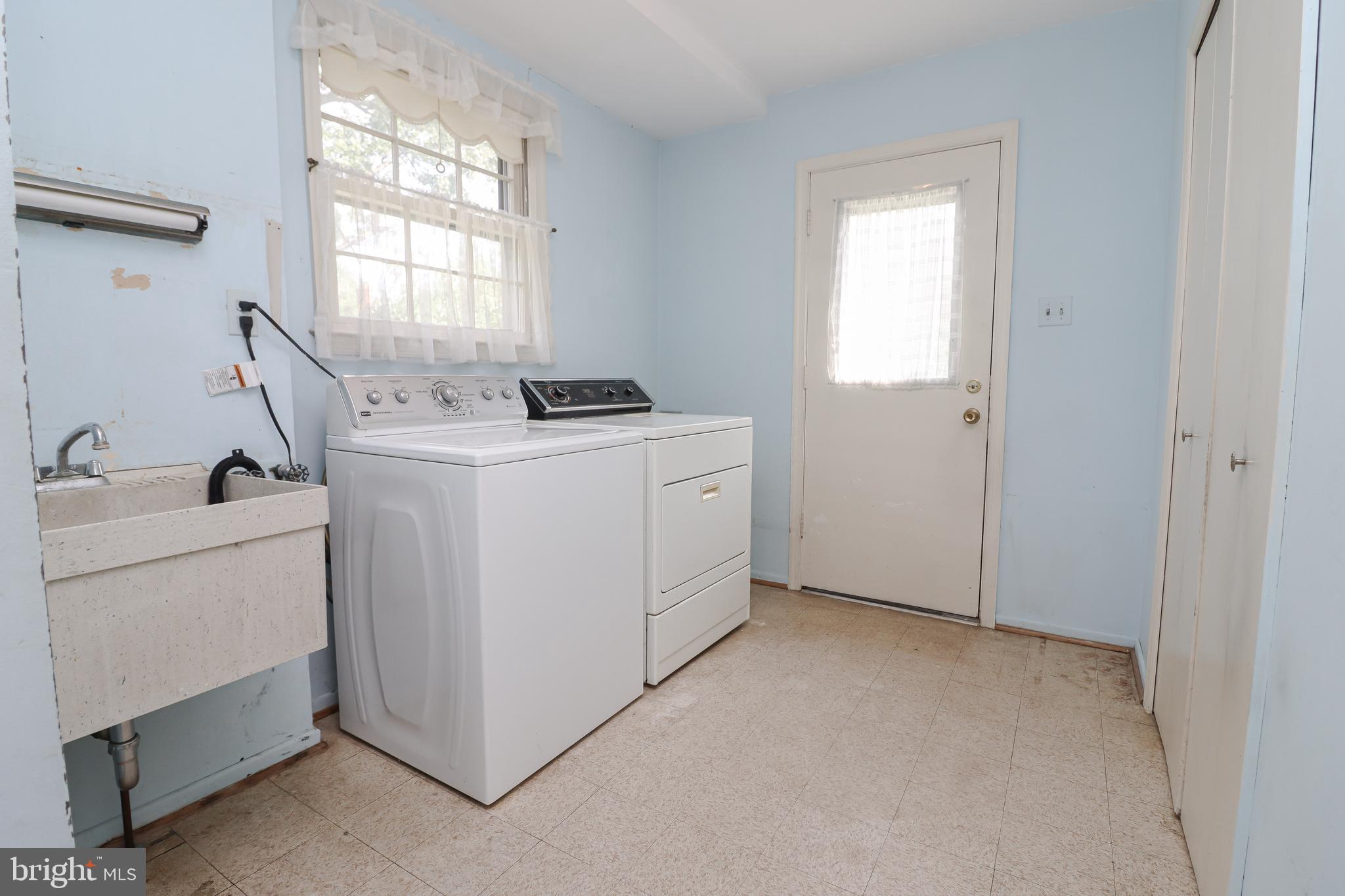 8728 Old Courthouse Road Vienna, VA 22182 - Photo 24 of 58 Utility Sink, Large Pantry and Separate Entrance