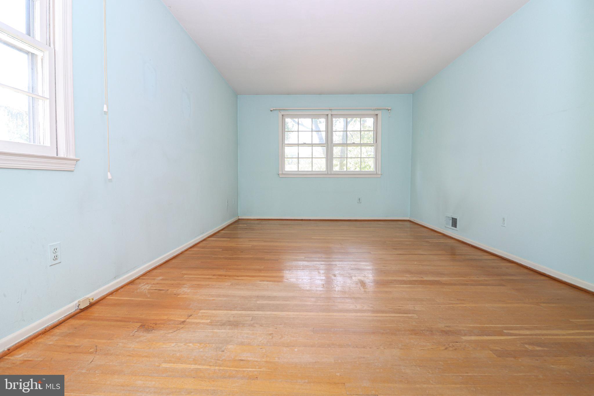 8728 Old Courthouse Road Vienna, VA 22182 - Photo 25 of 58 Main Bedroom