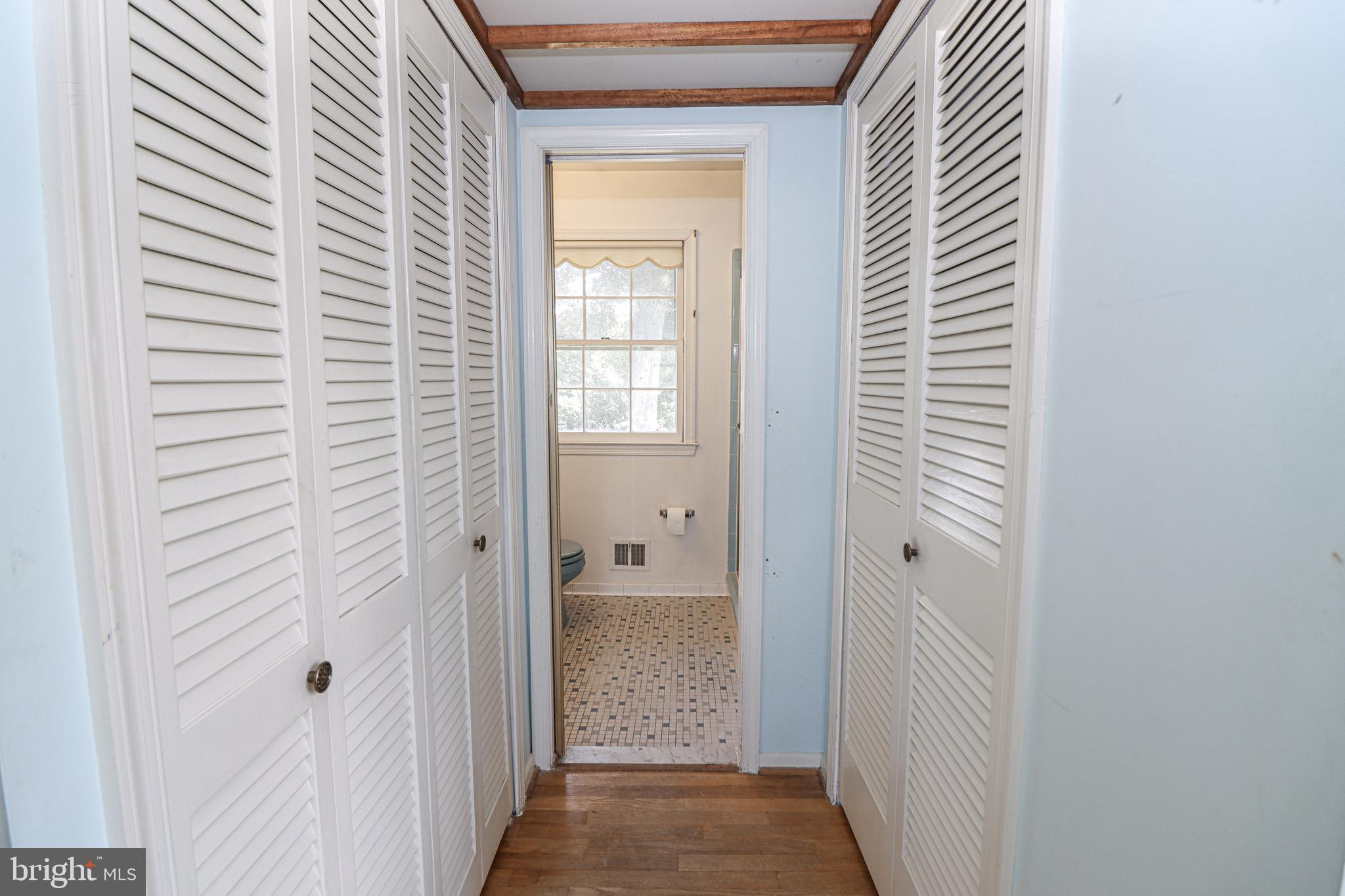 8728 Old Courthouse Road Vienna, VA 22182 - Photo 27 of 58 Gallery Image 27