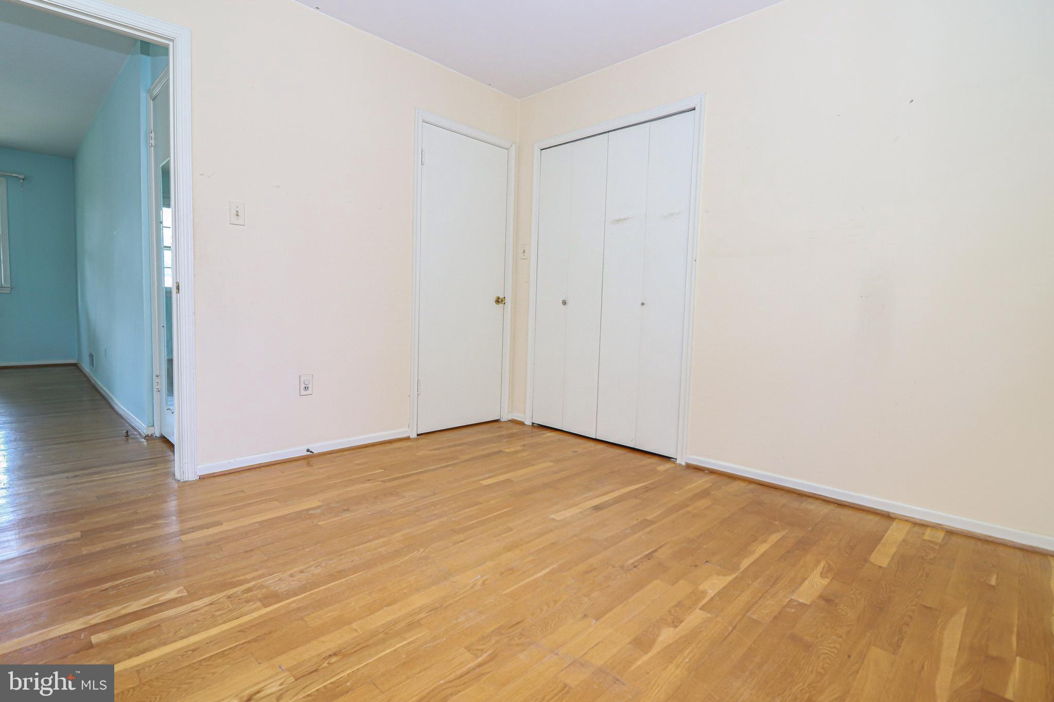 8728 Old Courthouse Road Vienna, VA 22182 - Photo 31 of 58 Gallery Image 31