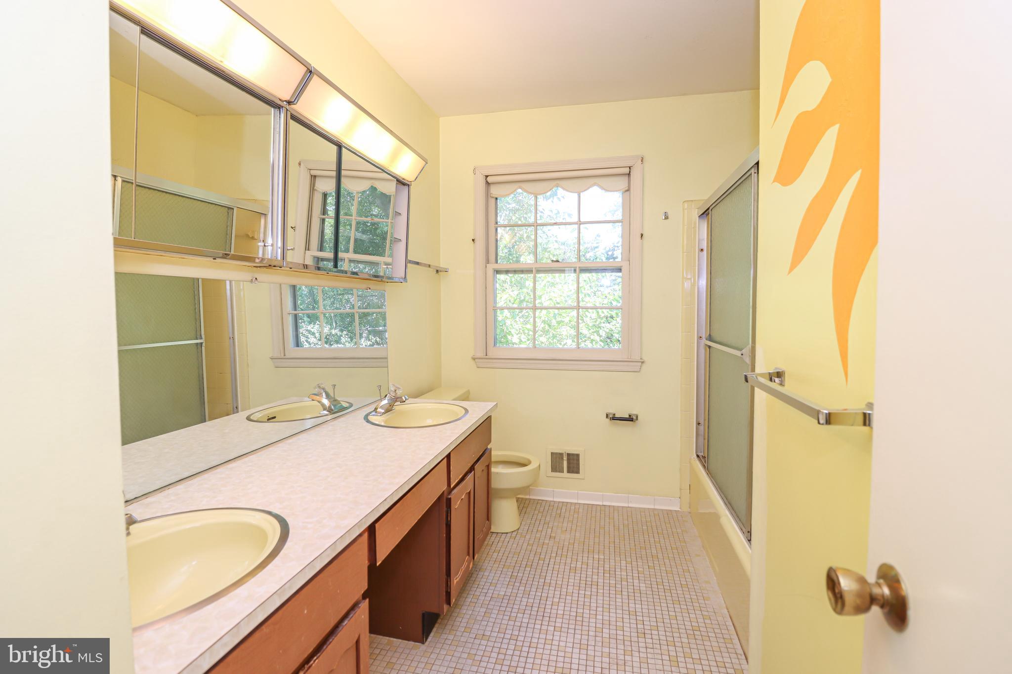 8728 Old Courthouse Road Vienna, VA 22182 - Photo 33 of 58 Second Full Bath