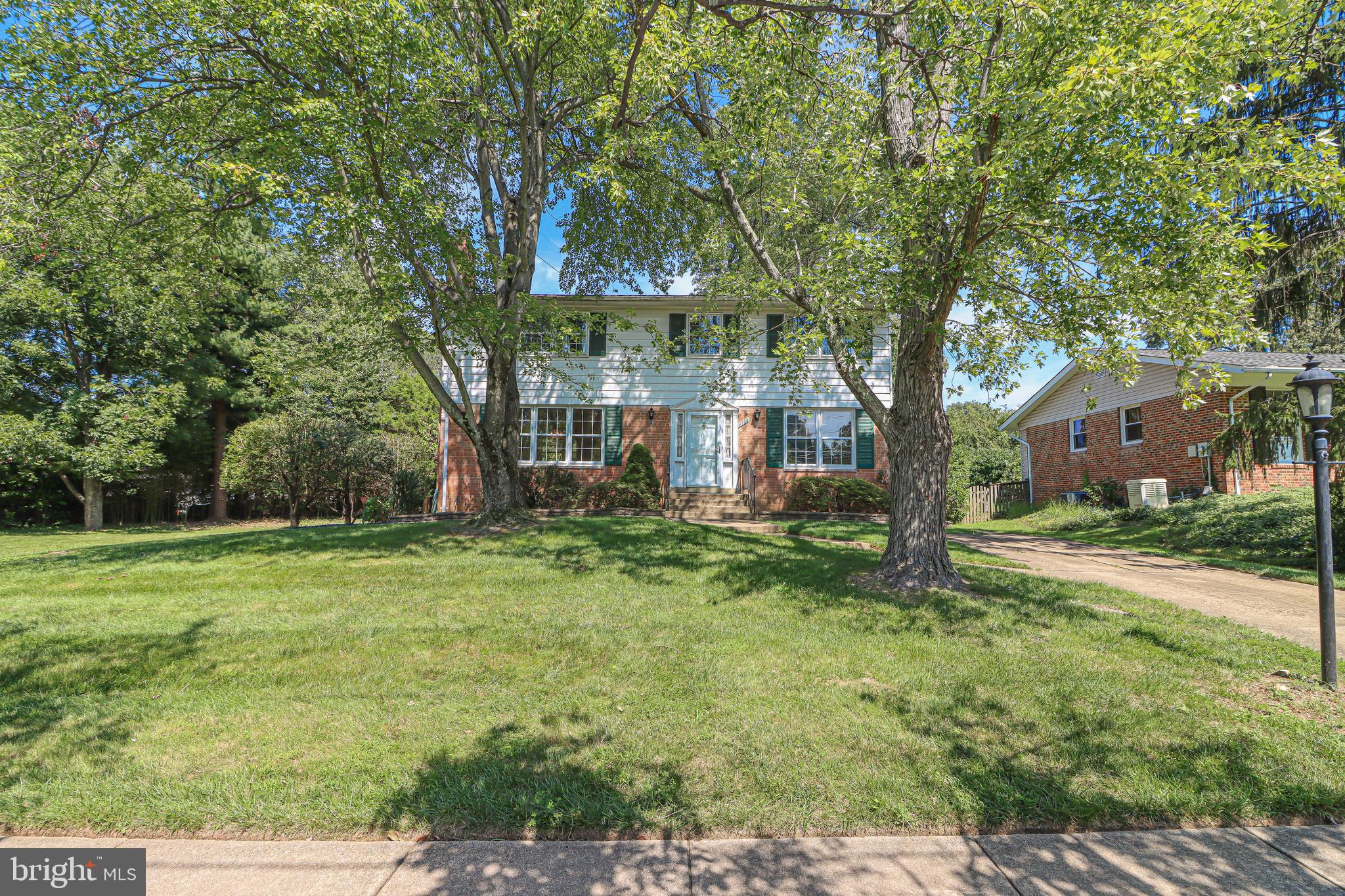 8728 Old Courthouse Road Vienna, VA 22182 - Photo 8 of 58 Gallery Image 8