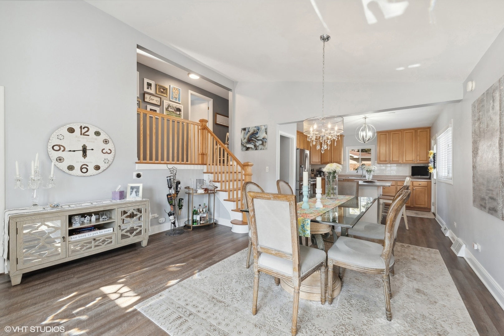 210 West Helen Road Palatine, IL 60067 - Photo 5 of 13 Gallery Image 5