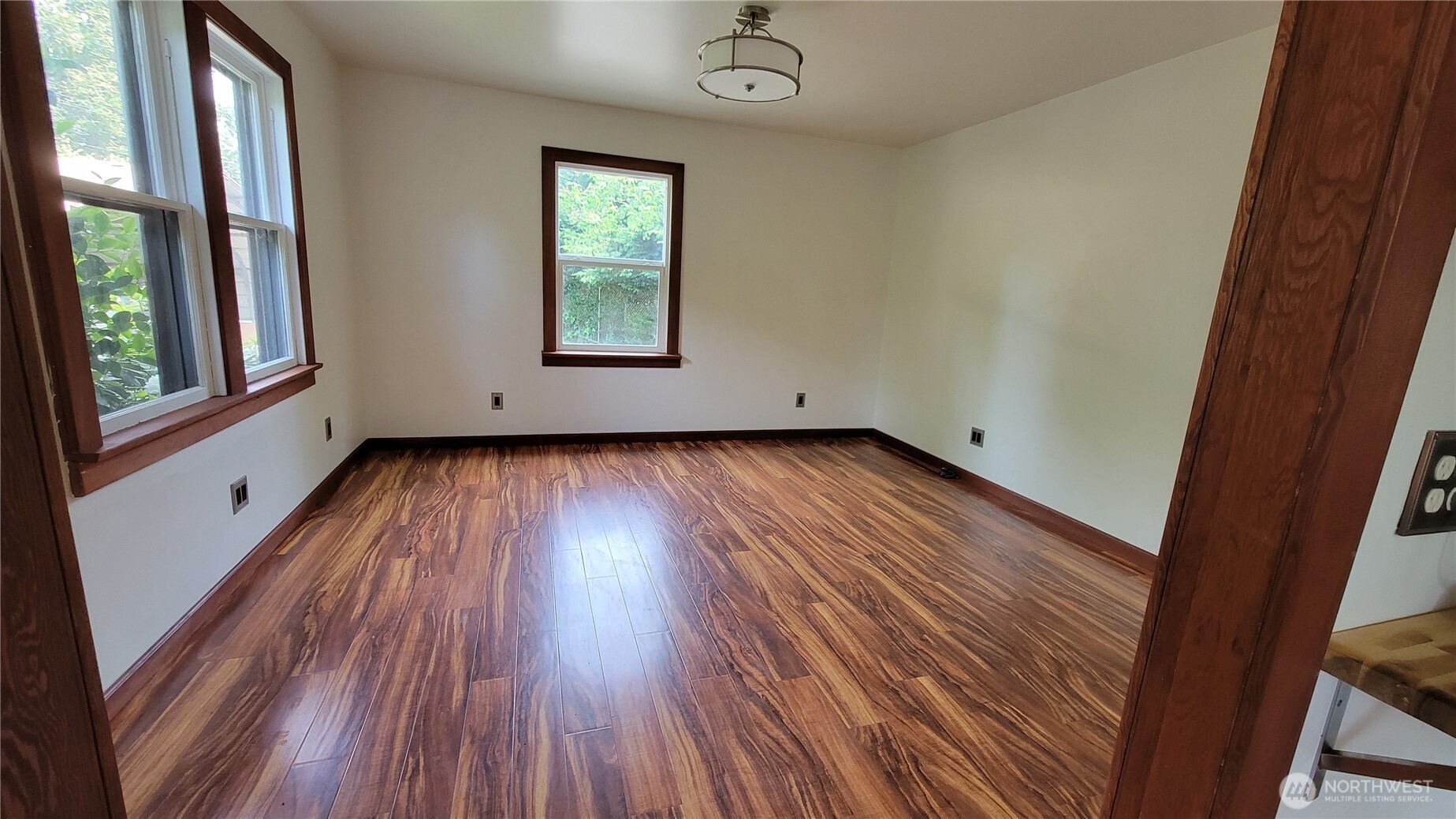 18661 Renton-Maple Vly Road Maple Valley, WA 98038 - Photo 22 of 32