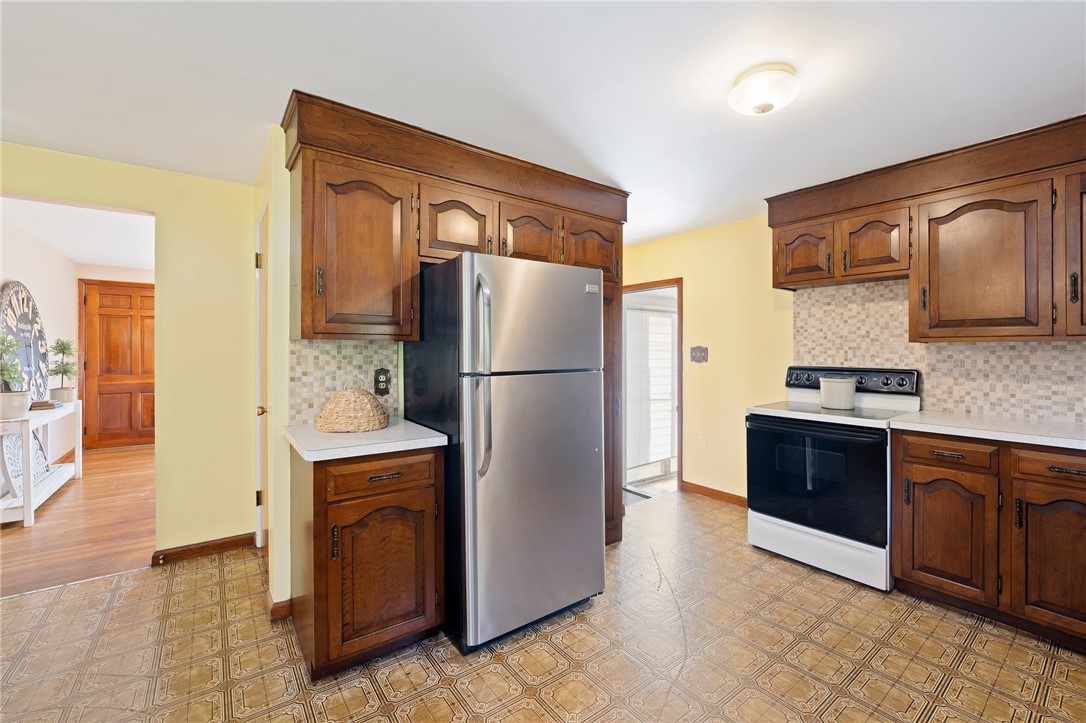 41 Halsey Road Woonsocket, RI 02895 - Photo 14 of 27