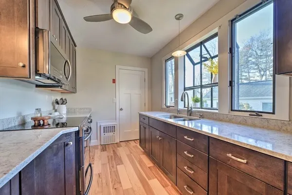 $450,000 | 28 Fuller Avenue, Lancaster, MA 01523