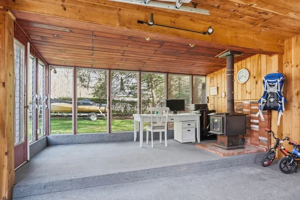$450,000 | 28 Fuller Avenue, Lancaster, MA 01523