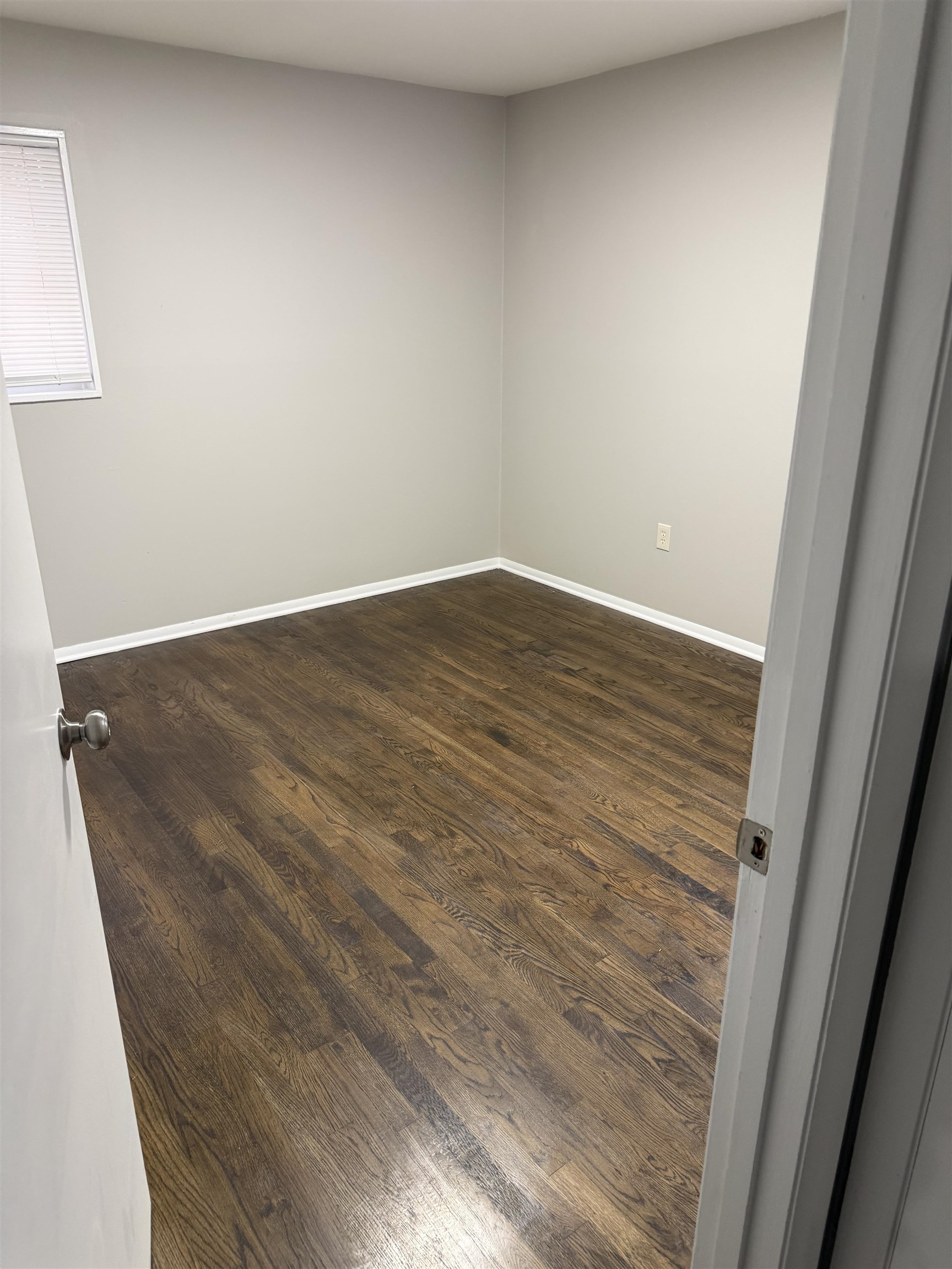 194 East Biscayne Road Memphis, TN 38109 - Photo 7 of 11