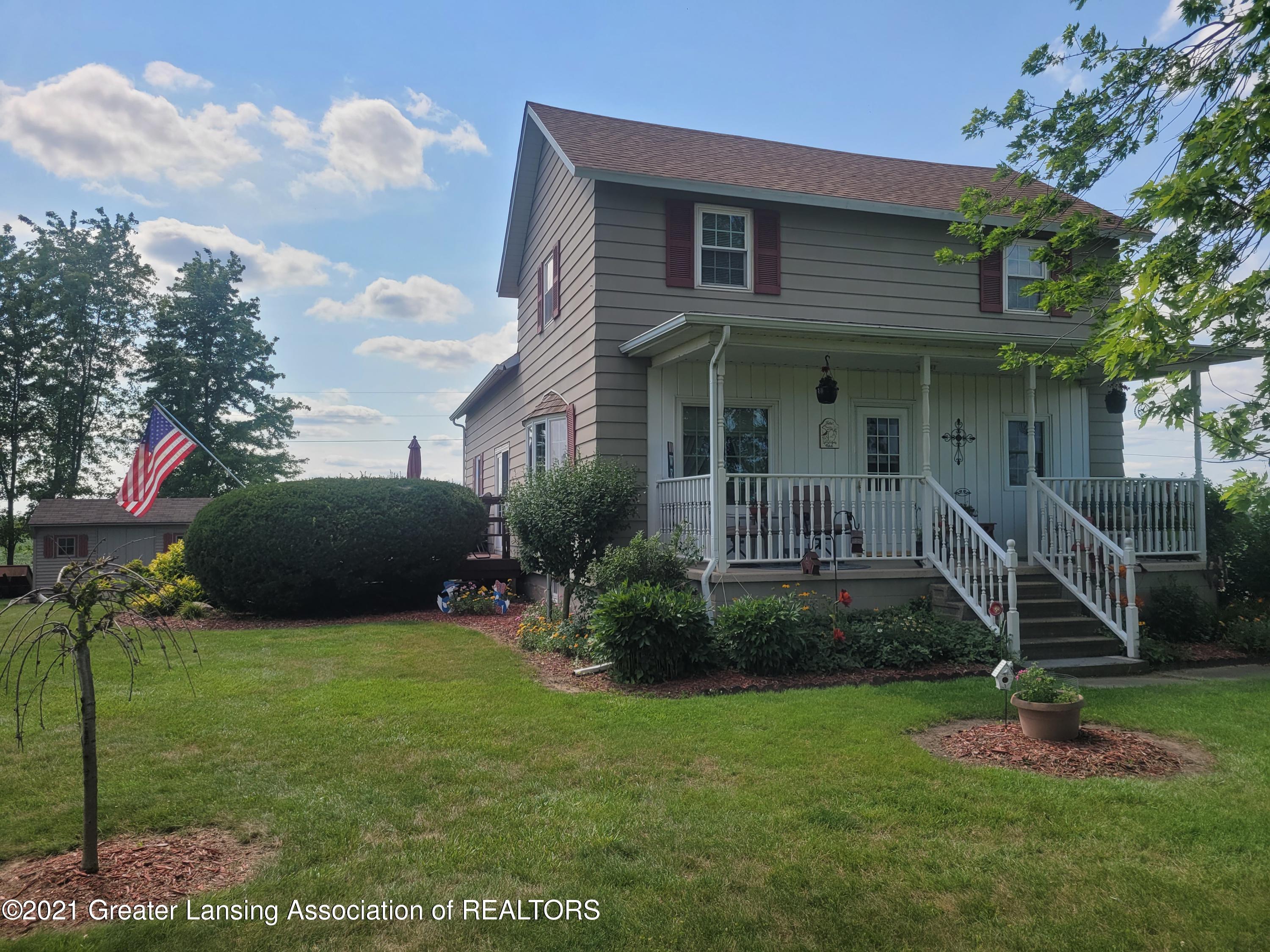 3650 South Wacousta Road St. Johns, MI 48879 - Photo 1 of 38 Front