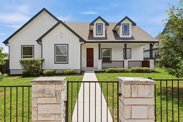 $625,000 | 1009 Scenic Drive, Georgetown, TX 78626
