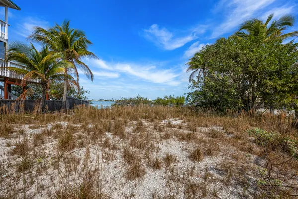 $1,450,000 | 0 Lagoon Drive, Summerland Key, FL 33042