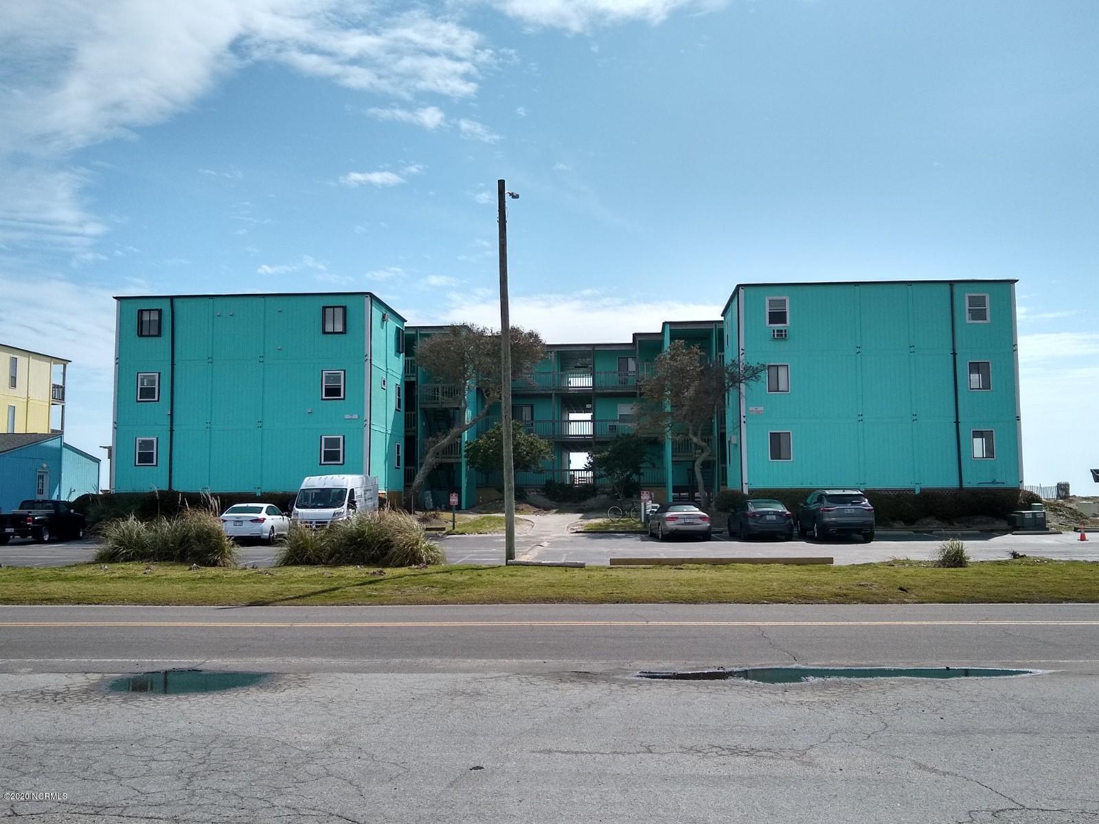 Building 7 - Topsail Reef