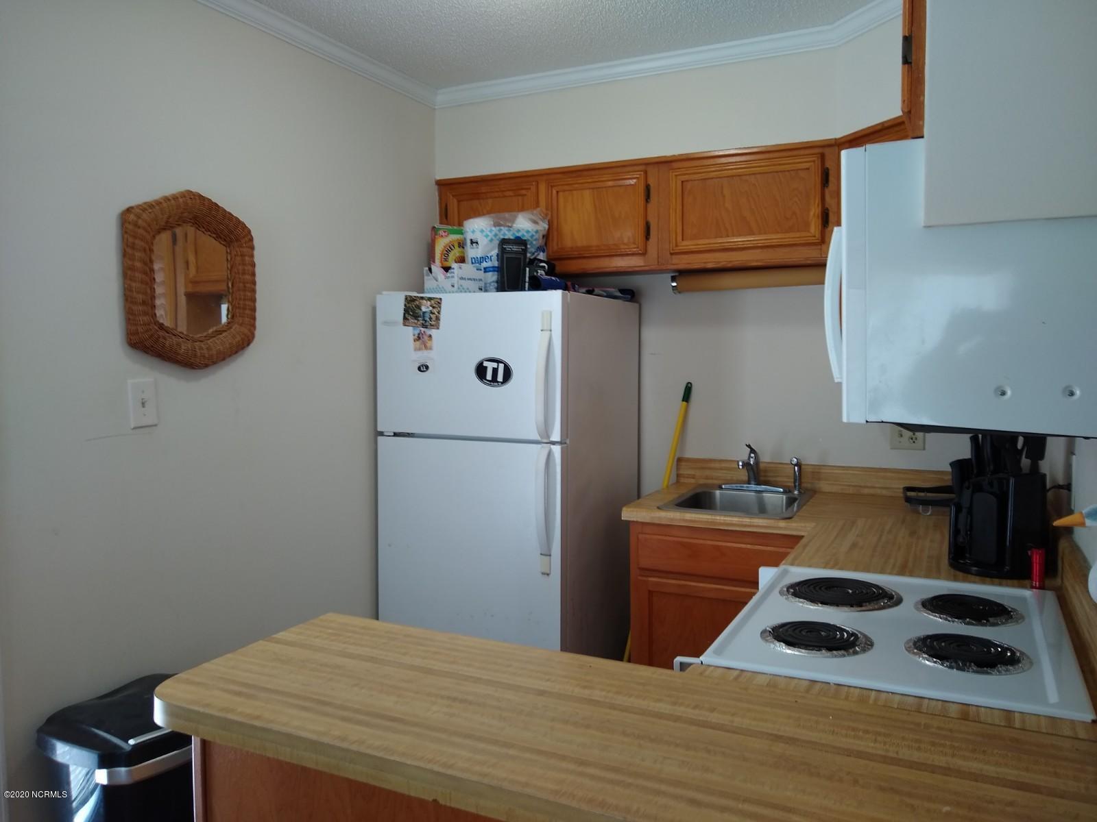 2182 New River Inlet Road, Unit 279 North Topsail Beach, NC 28460 - Photo 9 of 22 Kitchen