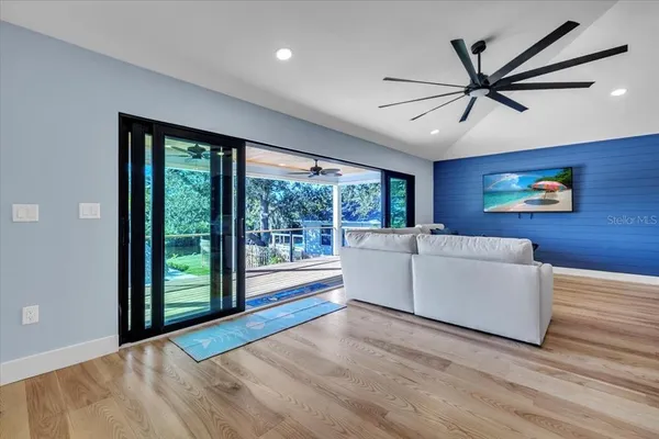 $899,000 | 9470 Colony Drive, North Fort Myers, FL 33917
