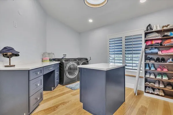 $899,000 | 9470 Colony Drive, North Fort Myers, FL 33917