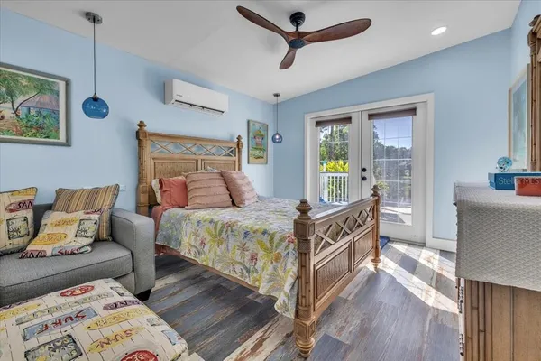 $899,000 | 9470 Colony Drive, North Fort Myers, FL 33917