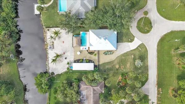 $899,000 | 9470 Colony Drive, North Fort Myers, FL 33917