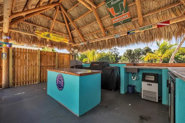 $899,000 | 9470 Colony Drive, North Fort Myers, FL 33917