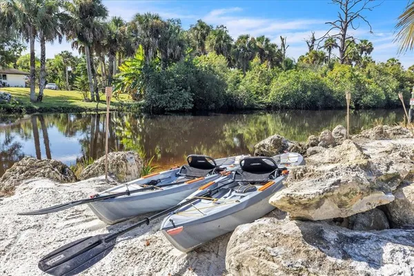 $899,000 | 9470 Colony Drive, North Fort Myers, FL 33917