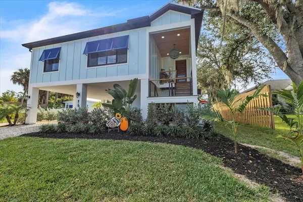 $899,000 | 9470 Colony Drive, North Fort Myers, FL 33917