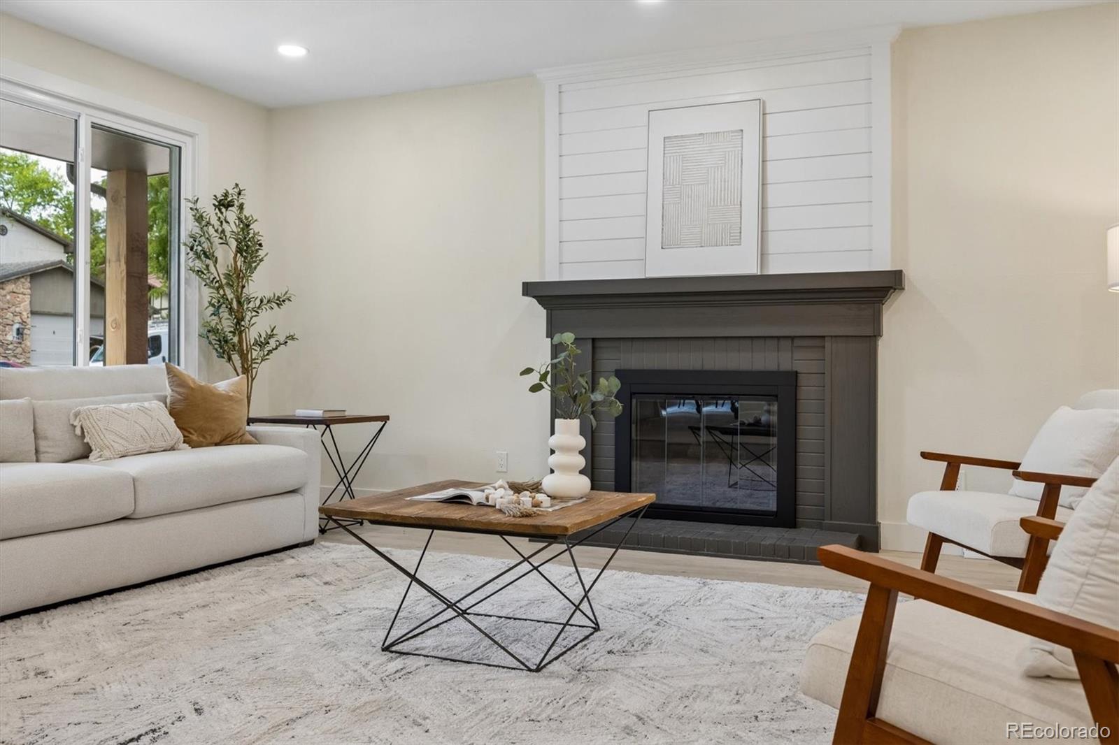 7570 South Reed Court Littleton, CO 80128 - Photo 5 of 49 Gallery Image 5