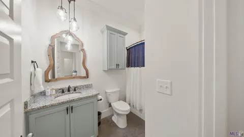 $619,000 | 2121 Silverstone Avenue, Port Allen, LA 70767