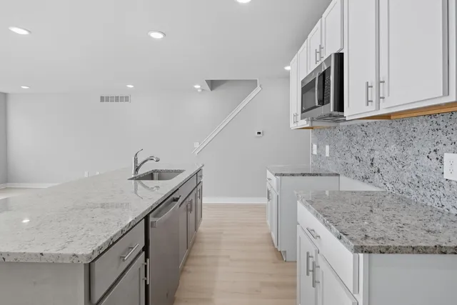 $379,270 | 767 Reagan Lane, Milan, MI 48160