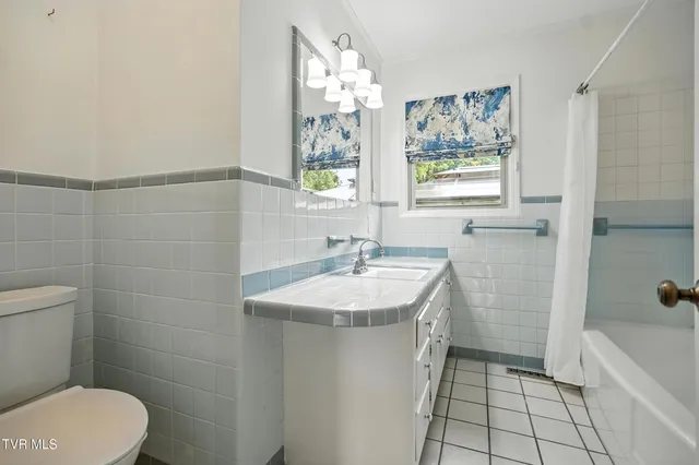 $309,000 | 250 Pace Drive, Bristol, VA 24201