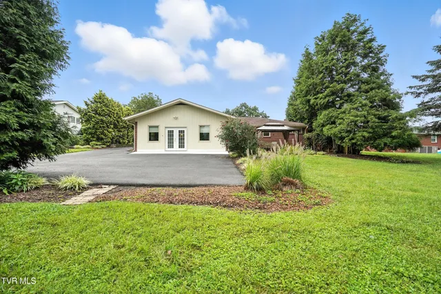 $309,000 | 250 Pace Drive, Bristol, VA 24201