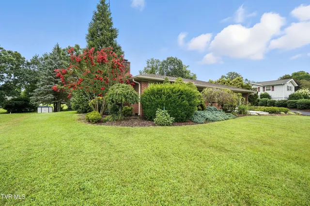 $309,000 | 250 Pace Drive, Bristol, VA 24201