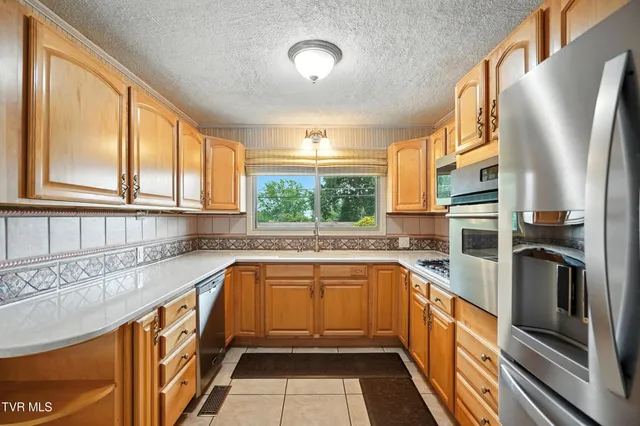 $309,000 | 250 Pace Drive, Bristol, VA 24201