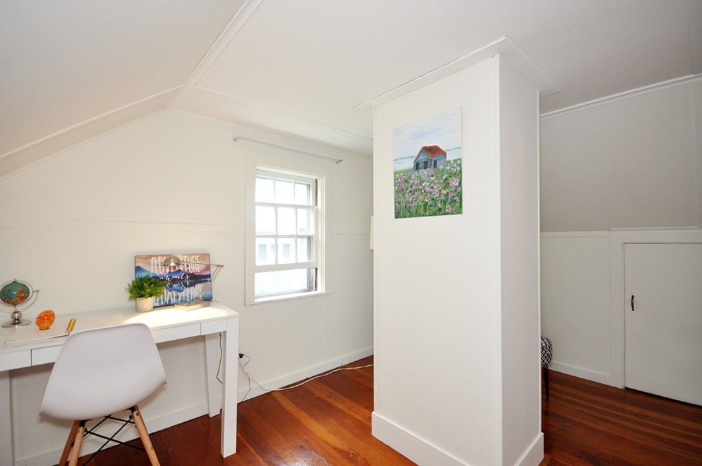 53 Lansdowne Road Arlington, MA 02474 - Photo 21 of 29