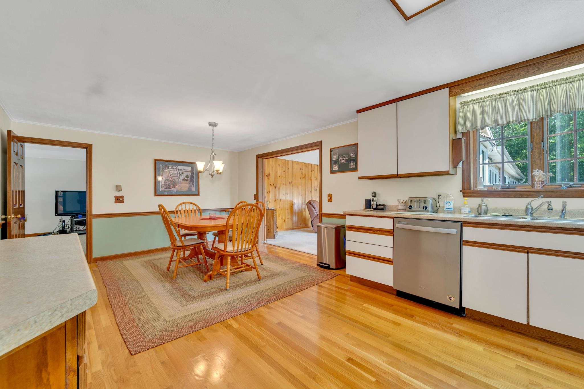 77 Hancock Road Peterborough, NH 03458 - Photo 5 of 51