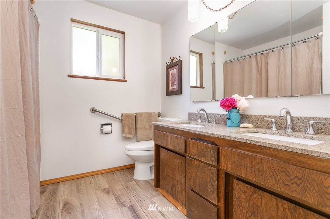 1120 Telegraph Road Bellingham, WA 98226 - Photo 18 of 27 Gallery Image 18
