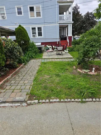 $300,000 | 20 Pennsylvania Avenue, Providence, RI 02905
