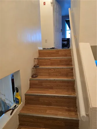 $300,000 | 20 Pennsylvania Avenue, Providence, RI 02905