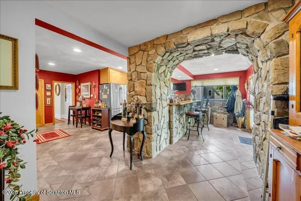 $350,000 | 425 Lake Avenue, Montrose, PA 18801