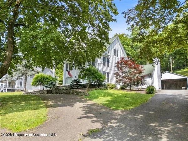 $350,000 | 425 Lake Avenue, Montrose, PA 18801