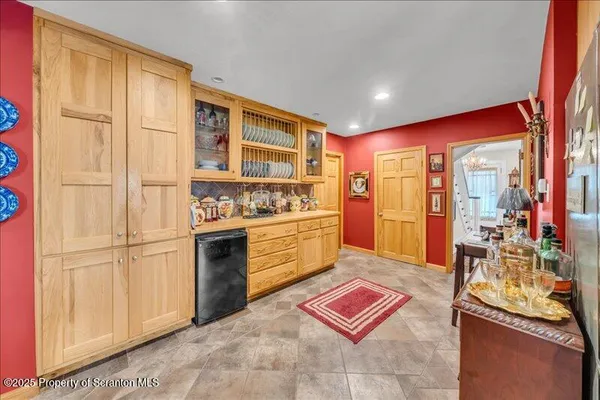 $350,000 | 425 Lake Avenue, Montrose, PA 18801