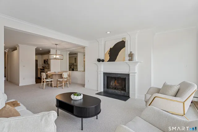 $629,000 | 105 Harbor Drive, Unit 120, Stamford, CT 06902