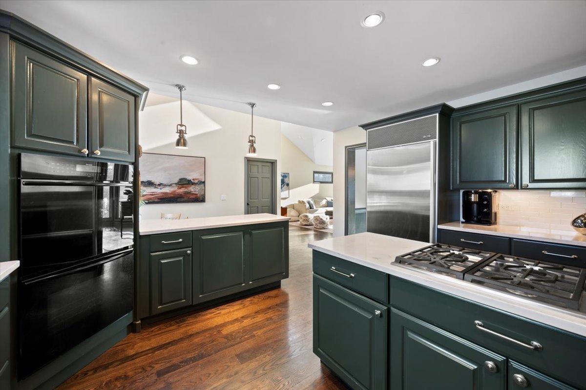 1831 Farm Road Lake Forest, IL 60045 - Photo 11 of 29