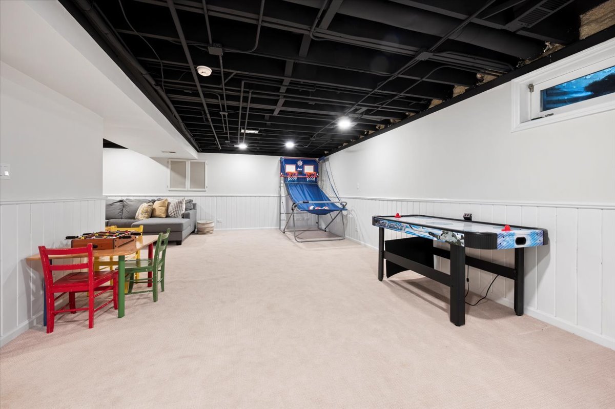 1831 Farm Road Lake Forest, IL 60045 - Photo 24 of 29