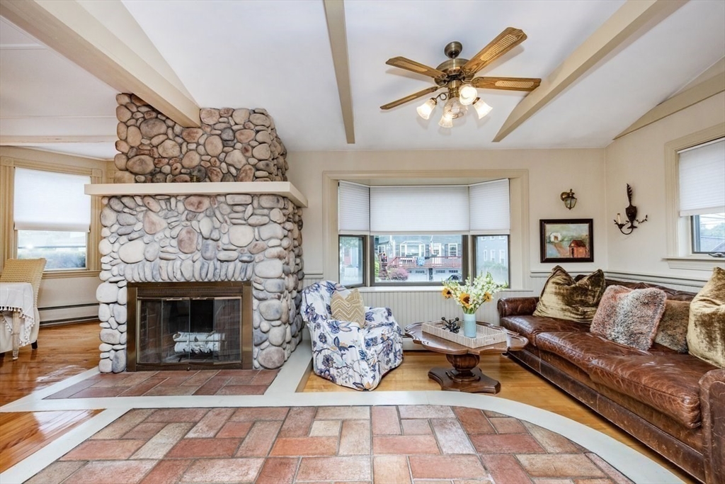 24 Pond Street, Unit 1 Marblehead, MA 01945 - Photo 14 of 40