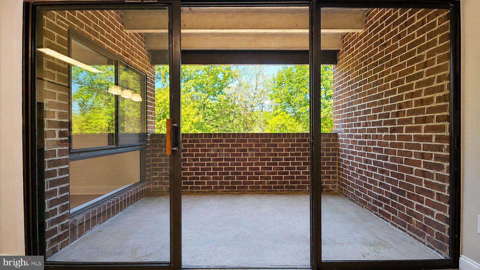11252 Chestnut Grove Square, Unit 348 Reston, VA 20190 - Photo 10 of 30 Gallery Image 10