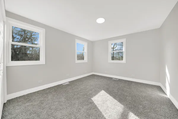 $345,000 | 14222 Long Avenue, Midlothian, IL 60445