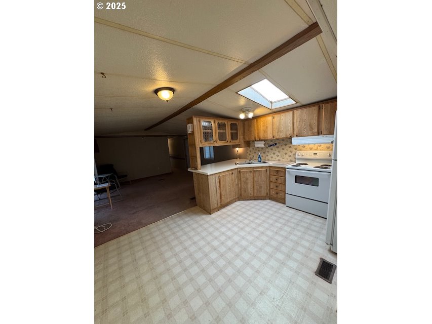 105 Shepler Street, Unit 44 Dallesport, WA 98617 - Photo 12 of 26