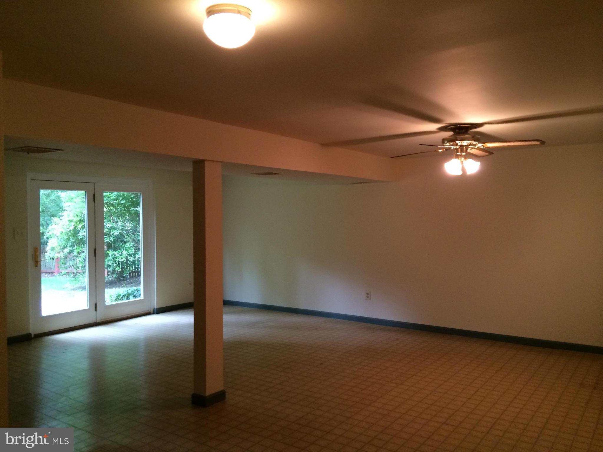 5218 Lighthorne Road Burke, VA 22015 - Photo 16 of 21 Basement